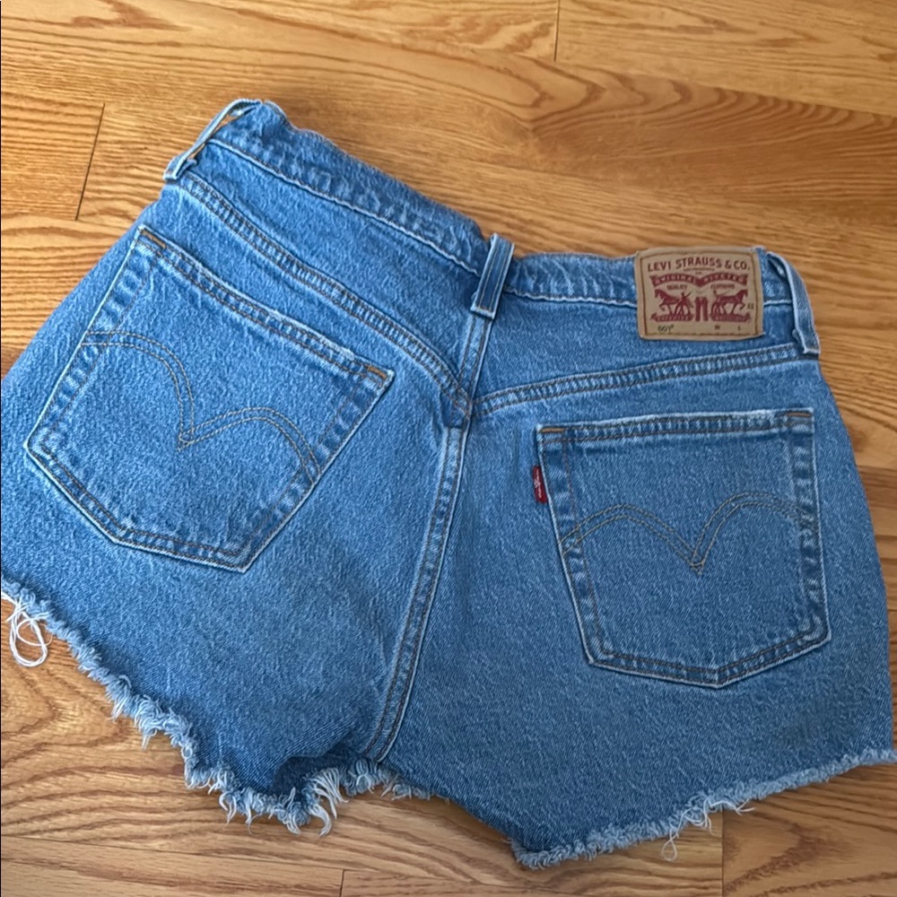 Levi’s short